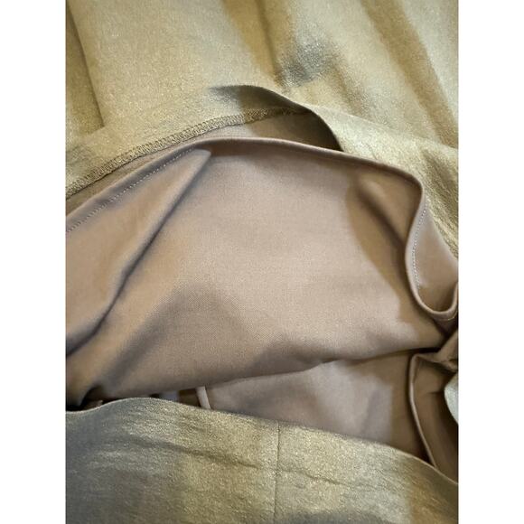 R&M Collection Formal Midi Dress. Size 10. - Picture 6 of 6